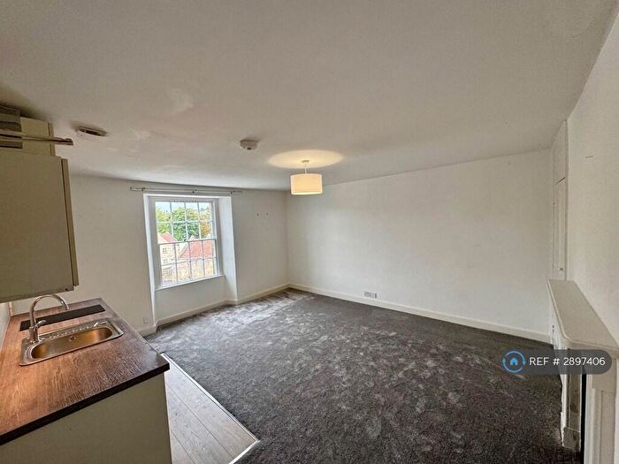 Studio To Rent In St Margaret's Street, Bradford-On-Avon, BA15