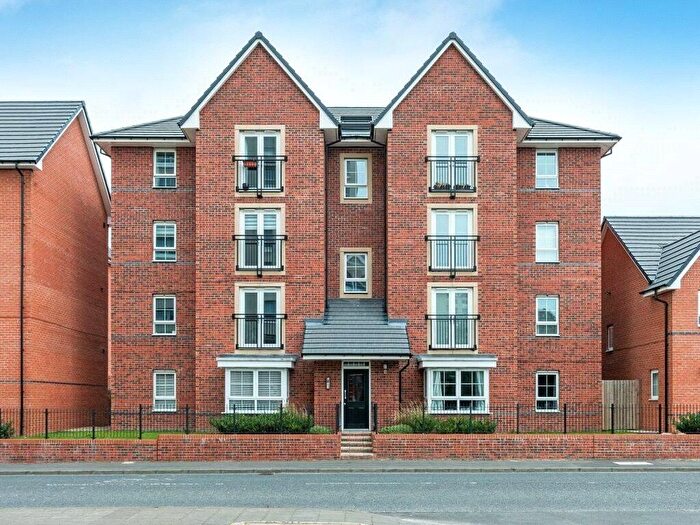 2 Bedroom Flat For Sale In Sunnyway, Newcastle Upon Tyne, Tyne And Wear, NE5