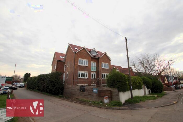 2 Bedroom Apartment To Rent In River View, Nazeing New Road, Broxbourne, EN10