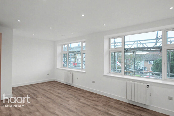 1 Bedroom Apartment To Rent In Gale Street, Dagenham, RM9
