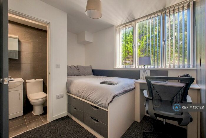 5 Bedroom Terraced House To Rent In Lower Ford Street, Coventry, CV1