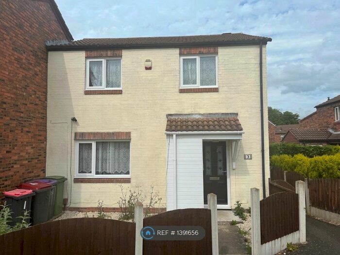 3 Bedroom Terraced House To Rent In Epsom Court, Telford, TF1