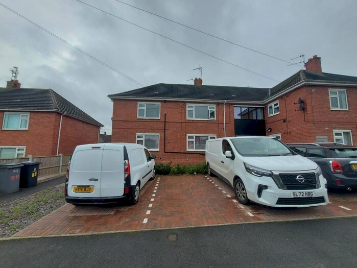 2 Bedroom Flat To Rent In Lansbury Grove, Longton, Stoke-On-Trent, ST3