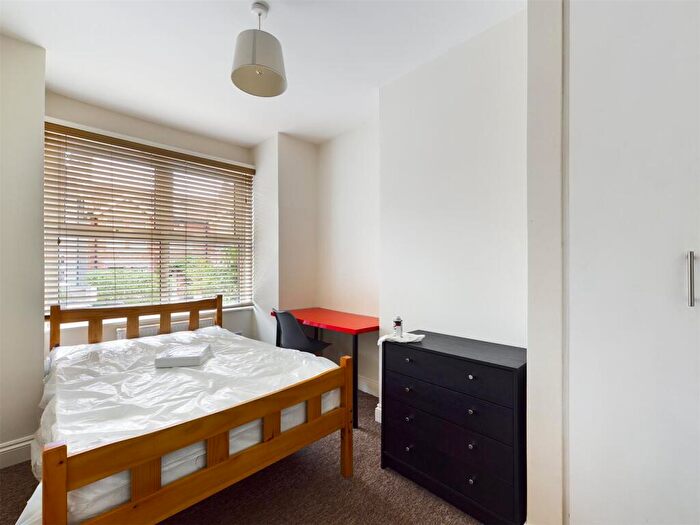 3 Bedroom Flat To Rent In Sandown Road, Brighton, BN2