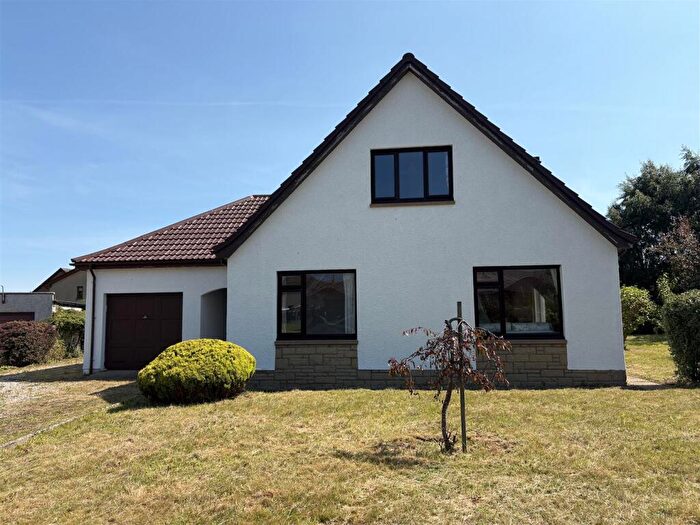 3 Bedroom House For Sale In Manitoba Place, Elgin, IV30