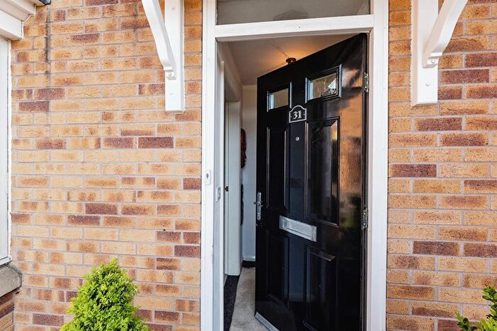 3 Bedroom Semi Detached House For Sale In Mayflower Mews, Grantham, NG31