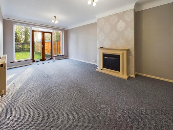 3 Bedroom Detached House For Sale In Fairway, Huyton, Liverpool, L36