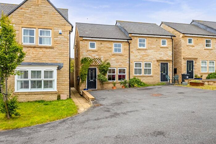 2 Bedroom End Of Terrace House For Sale In Boshaw Mews, Scholes, Holmfirth, HD9