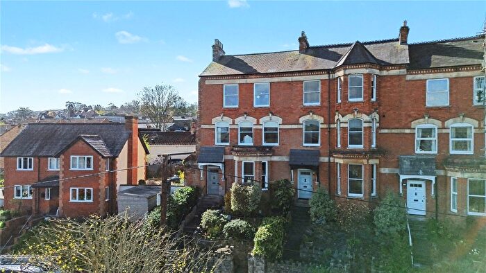 6 Bedroom Terraced House For Sale In The Avenue, Tiverton, Devon, EX16
