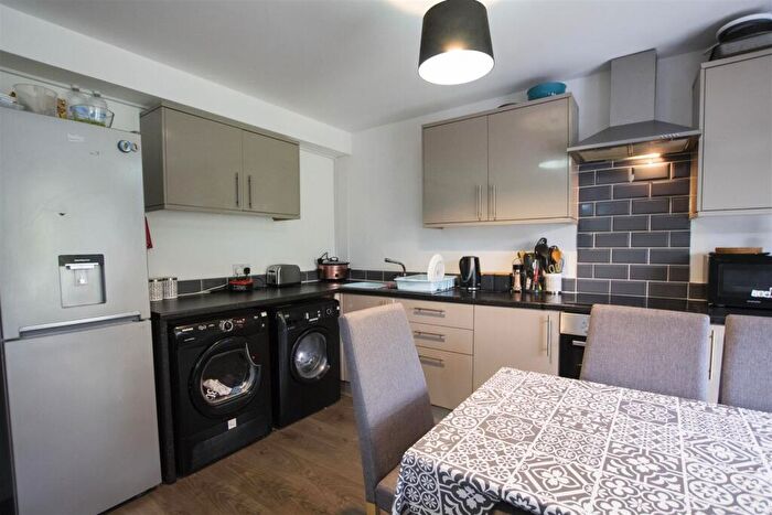 5 Bedroom House To Rent In Watford Road, Birmingham, West Midlands, B30