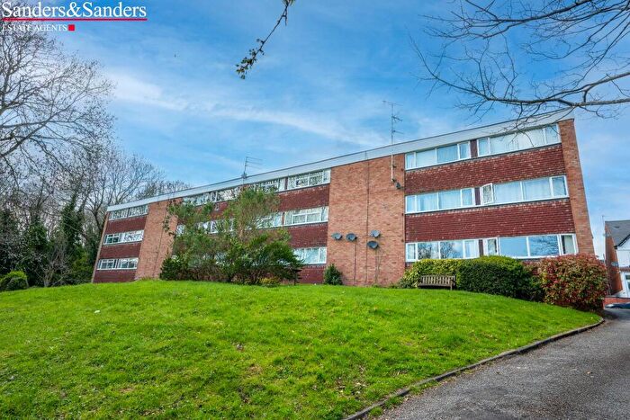 2 Bedroom Apartment For Sale In Dingleside, Glover Street, Redditch, B98