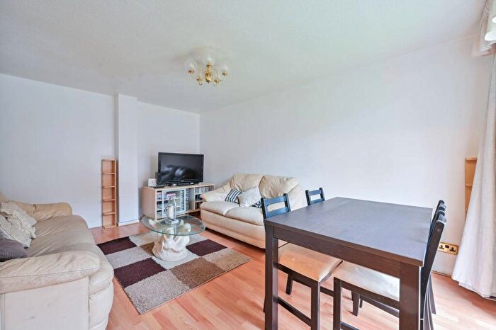 2 Bedroom Terraced House For Sale In Langdale Close, Elephant And Castle, London, SE17