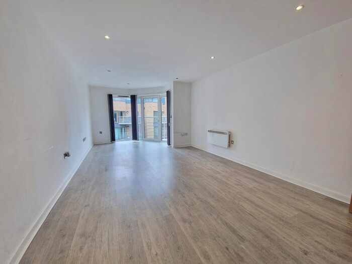 1 Bedroom Flat To Rent In Florence House, Eboracum Way, York, YO31