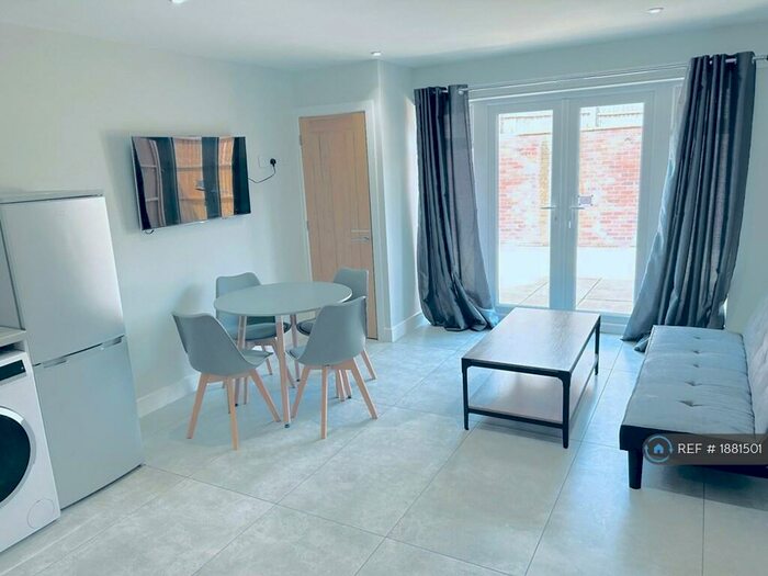 1 Bedroom Flat To Rent In Southampton Street, Reading, RG1