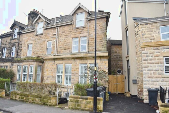 2 Bedroom Ground Flat To Rent In Mayfield Grove, Harrogate, HG1