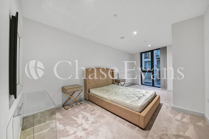 1 Bedroom Flat To Rent In Royal Wharf, Starboard Way, Docklands, London, E16