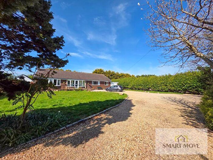 4 Bedroom Detached Bungalow For Sale In Anchorage Avenue, Hundred End, Preston, PR4
