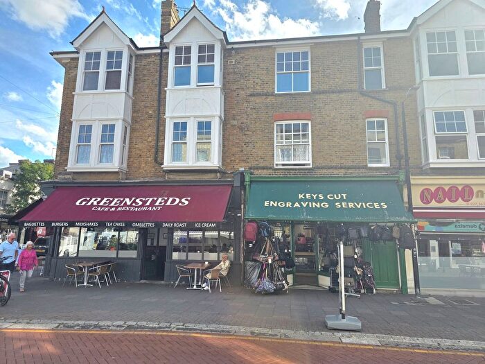 2 Bedroom Flat For Sale In William Street, Herne Bay, CT6