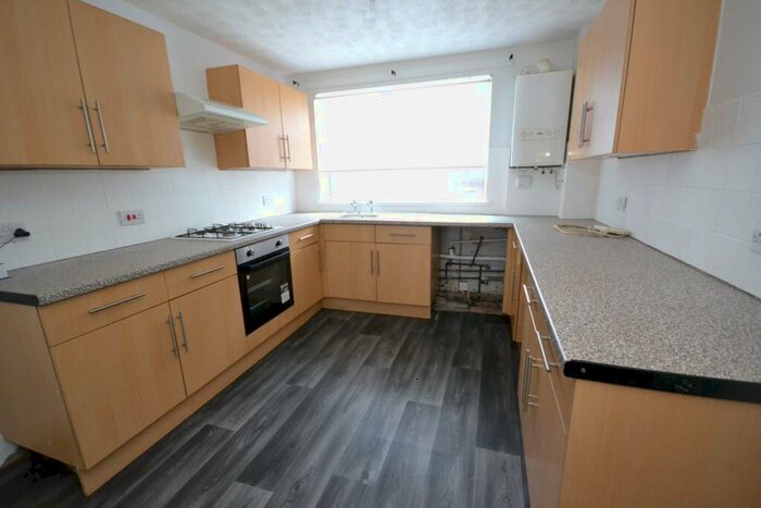 3 Bedroom Terraced House To Rent In Weymouth Close, Hull, HU7