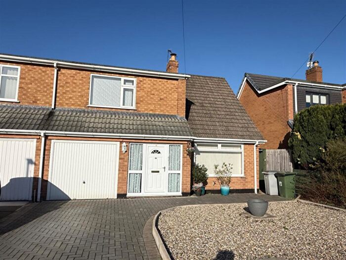 3 Bedroom Semi-Detached House For Sale In Ryland Park, Wirral, CH61