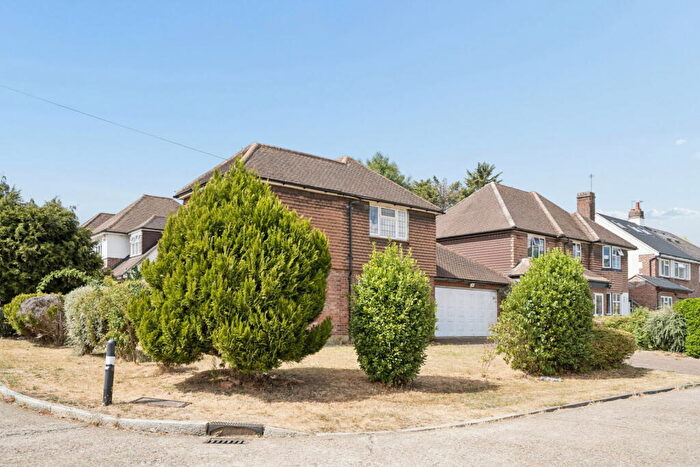 4 Bedroom Detached House For Sale In Murray Crescent, Pinner, HA5