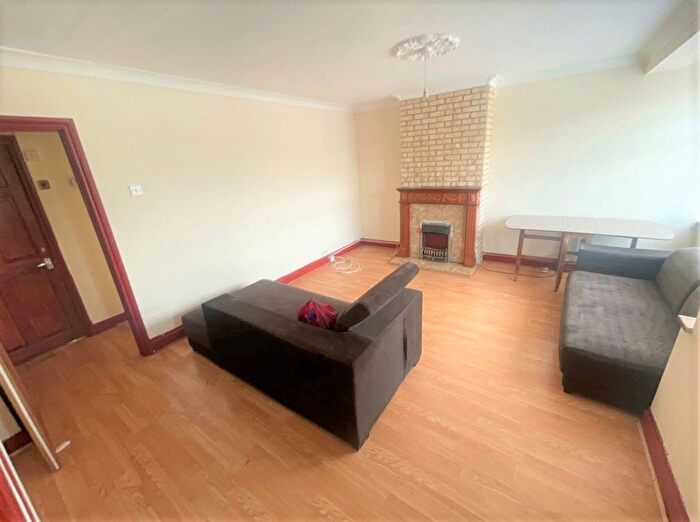 3 Bedroom Terraced House To Rent In Scrattons Terrace, Barking, IG11