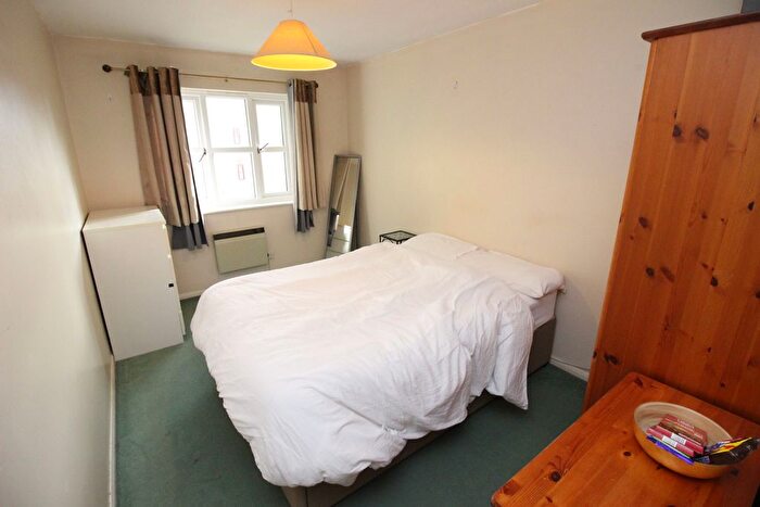 1 Bedroom Flat To Rent In Cedar Road, Sutton, SM2