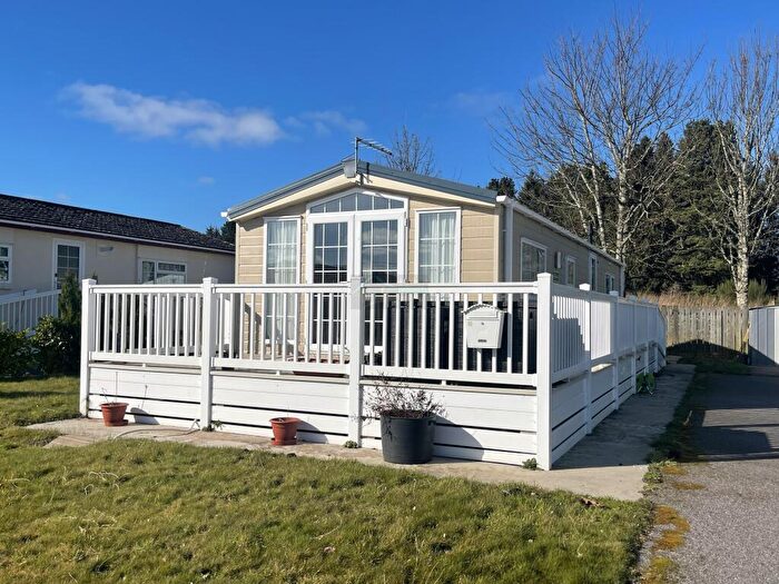 2 Bedroom Park Home For Sale In Grosvenor Park, Riverview Country Park, Forres, Moray, IV36