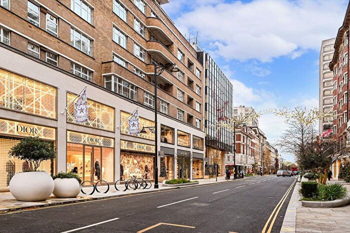 1 Bedroom Flat To Rent In Sloane Street, Knightsbridge, London, SW1X