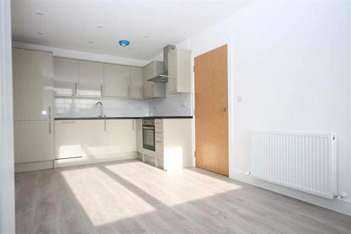 1 Bedroom Apartment To Rent In Challenge Court, Leatherhead, KT22