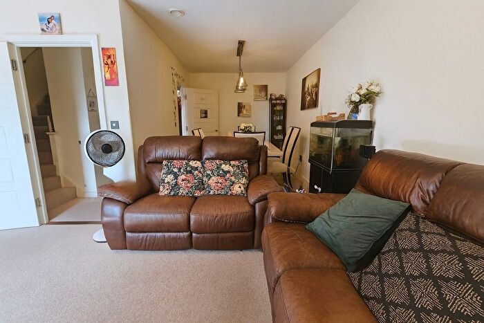 4 Bedroom Terraced House To Rent In Baynes Crescent, Dagenham, RM10