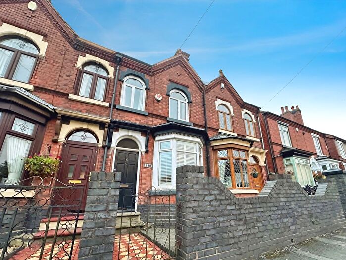 3 Bedroom Terraced House For Sale In Station Street, Cheslyn Hay, Walsall, WS6