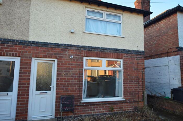 2 Bedroom Semi-Detached House To Rent In Devonshire Avenue, Wigston, LE18