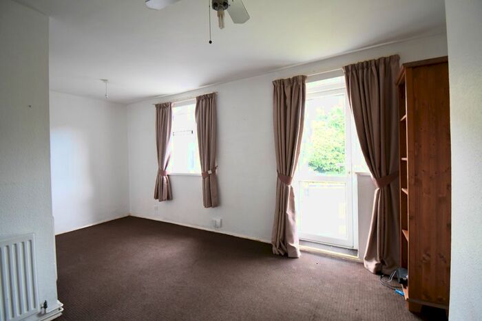 1 Bedroom Flat To Rent In Chivers Road, London, E4