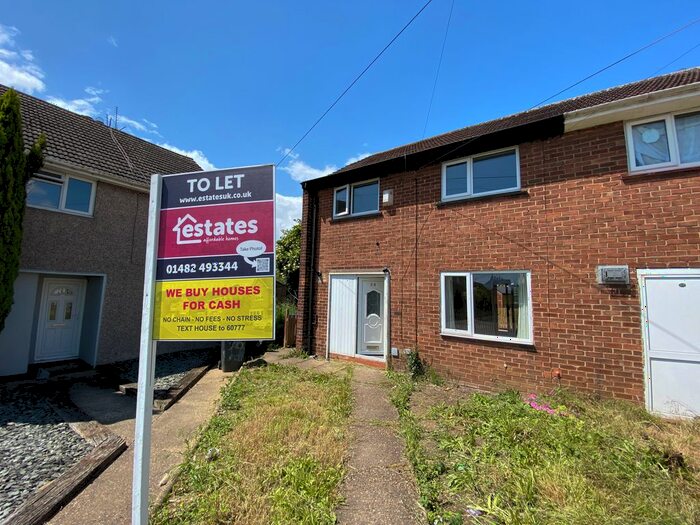 3 Bedroom End Of Terrace House To Rent In Bainbridge Avenue, Hull, HU9