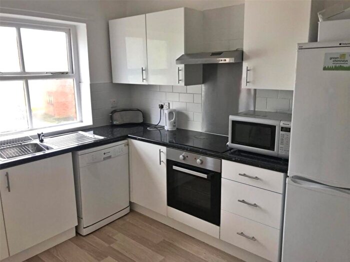 6 Bedroom Semi-Detached House To Rent In Victoria Road, Fallowfield, Manchester, M14