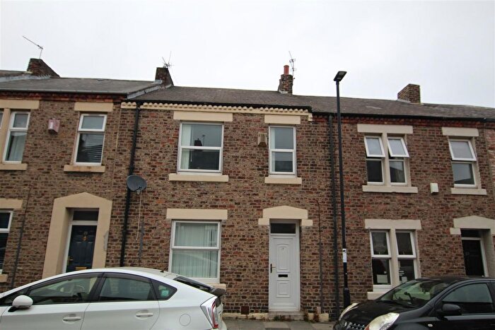 4 Bedroom Property To Rent In Belsay Place, Newcastle Upon Tyne, NE4