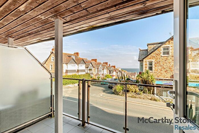 1 Bedroom Flat For Sale In Marina Court, Mount Wise, Newquay, TR7