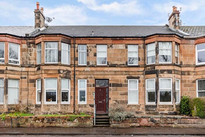 2 Bedroom Flat For Sale In King Street, Coatbridge, Lanarkshire, ML5