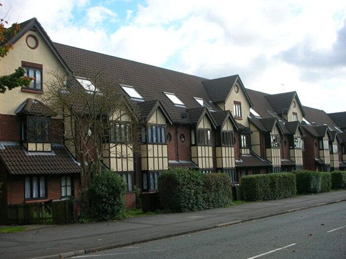 2 Bedroom Flat To Rent In Rockingham Mews, Corby, NN17