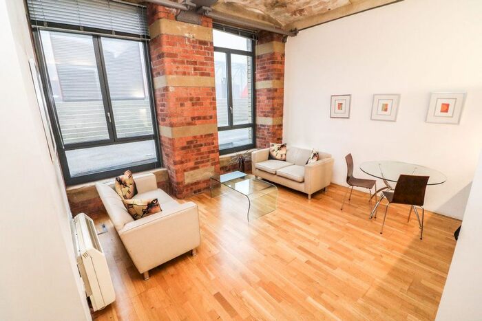 1 Bedroom Flat To Rent In Velvet Mill, Lister Mills, Bradford, BD9