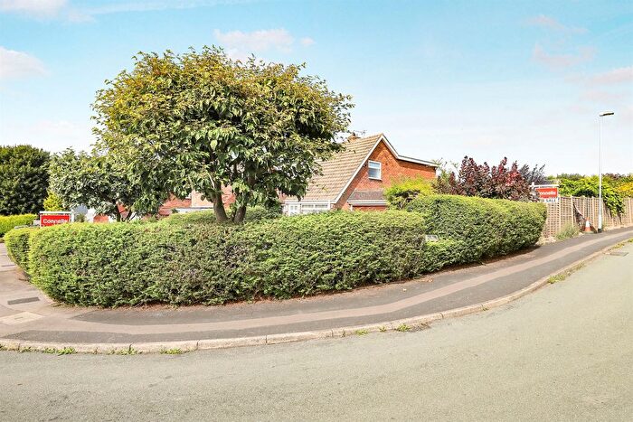 3 Bedroom Detached House For Sale In White Oak Drive, Bishops Wood, Stafford, ST19