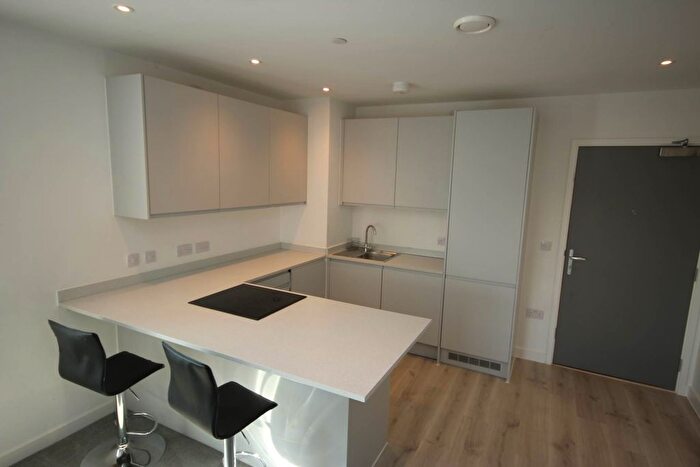 2 Bedroom Flat To Rent In Wharf End, Manchester, M17