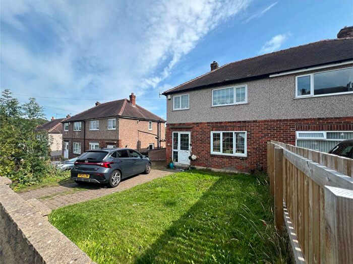 3 Bedroom Semi-Detached House For Sale In Mountfield Road, Huddersfield, HD5