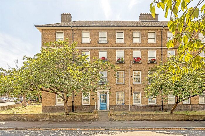 1 Bedroom Flat To Rent In Devonshire Drive, Greenwich, SE10