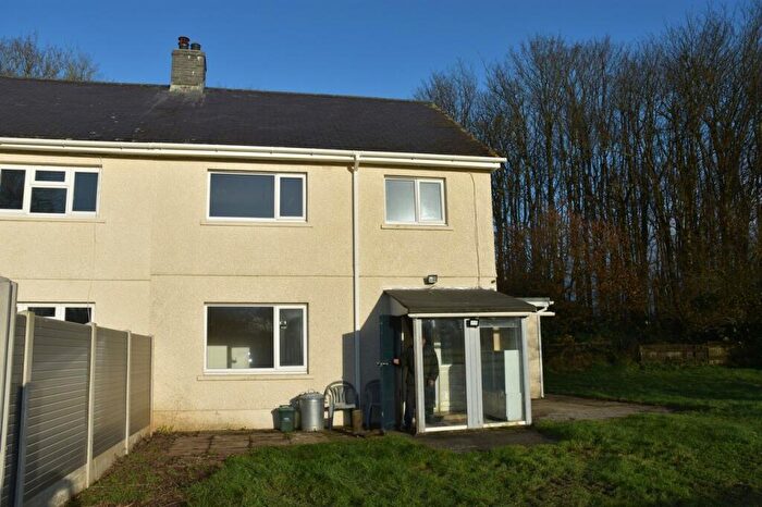 3 Bedroom Semi-Detached House To Rent In Maes Y Coed, Llanwenog, SA40
