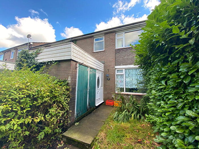 3 Bedroom Terraced House For Sale In Stevenson Drive, Oldham, OL1