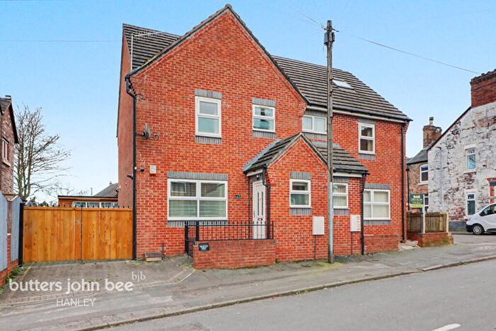 3 Bedroom Semi-Detached House For Sale In Stoke-On-Trent, , Ruxley Road, ST2