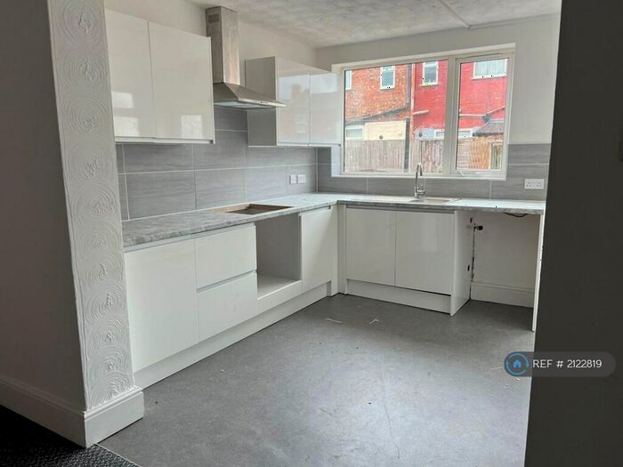 2 Bedroom Terraced House To Rent In Stelfox Street, Eccles, Manchester, M30