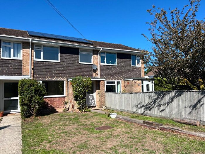 3 Bedroom Terraced House For Sale In Dibden Purlieu, Southampton, Hampshire, SO45